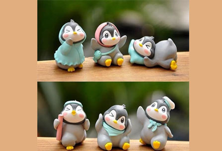 Penguin Miniature Set